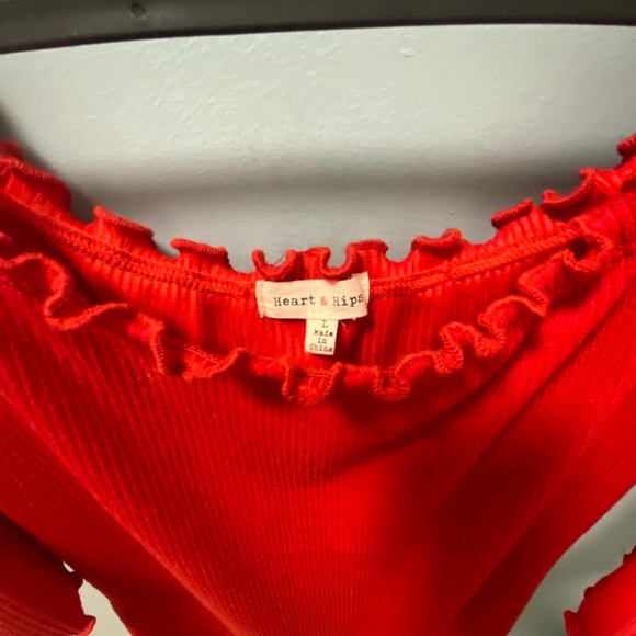 đHeart & Hips Long Red Dress - Picture 5 of 6